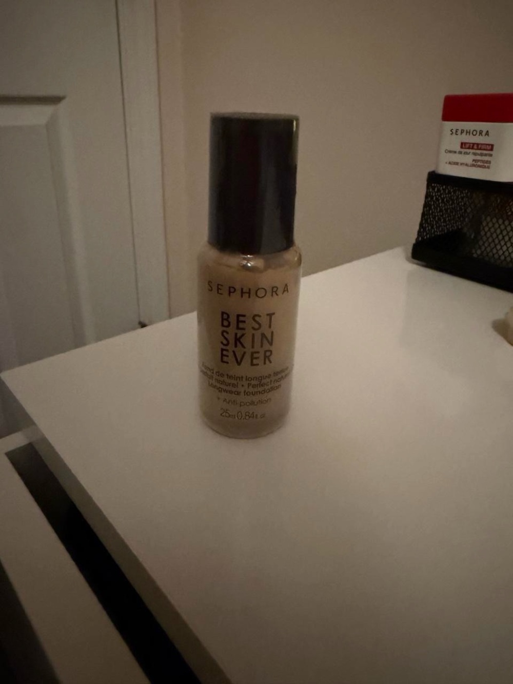 Sephora Best Skin Ever Liquid Foundation - Beige shade 22.5 N 
Brand new